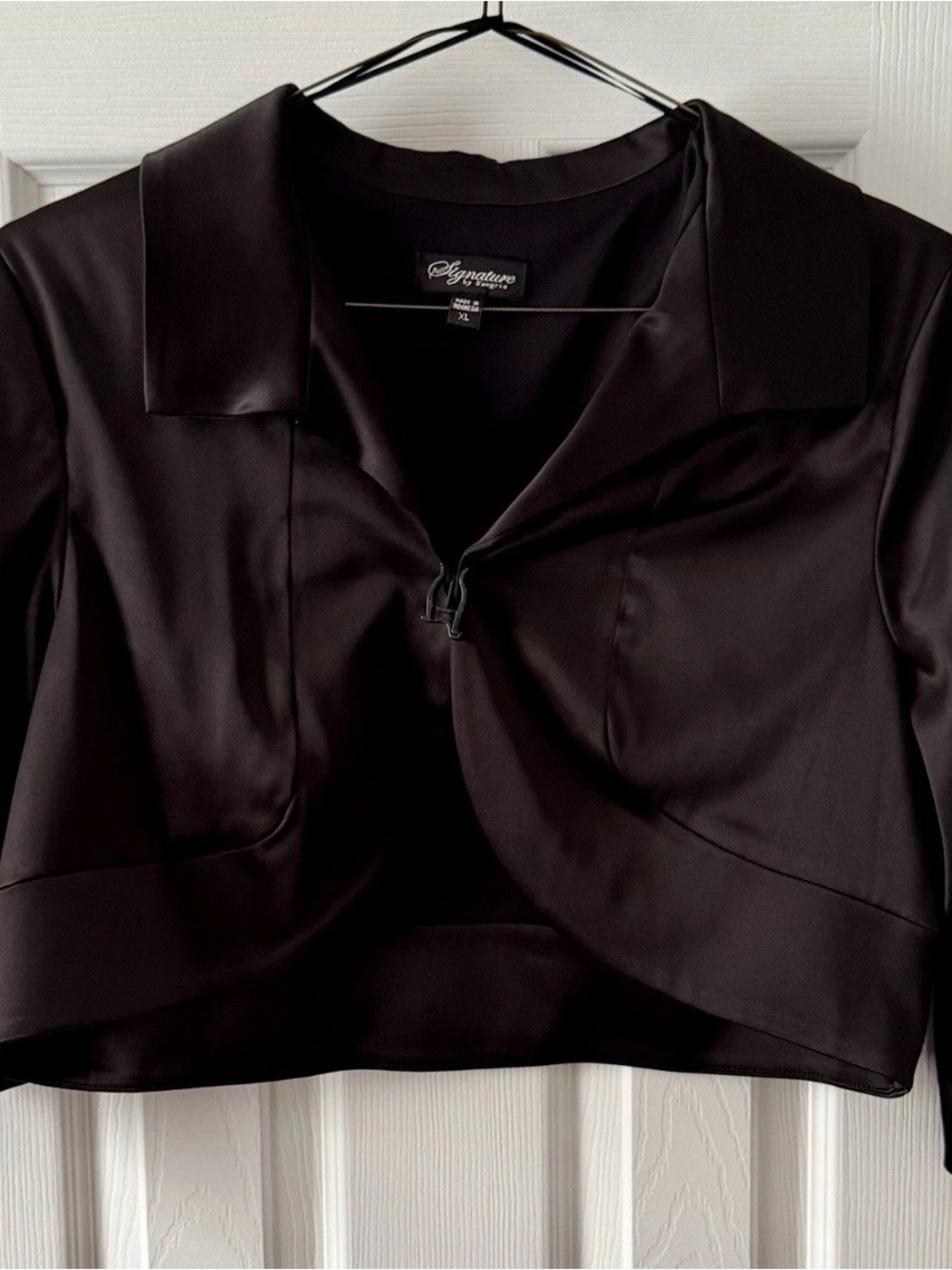 Signature Black Satin Cropped Collar Top